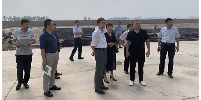 农业部时以群司长到我公司参观 (1)